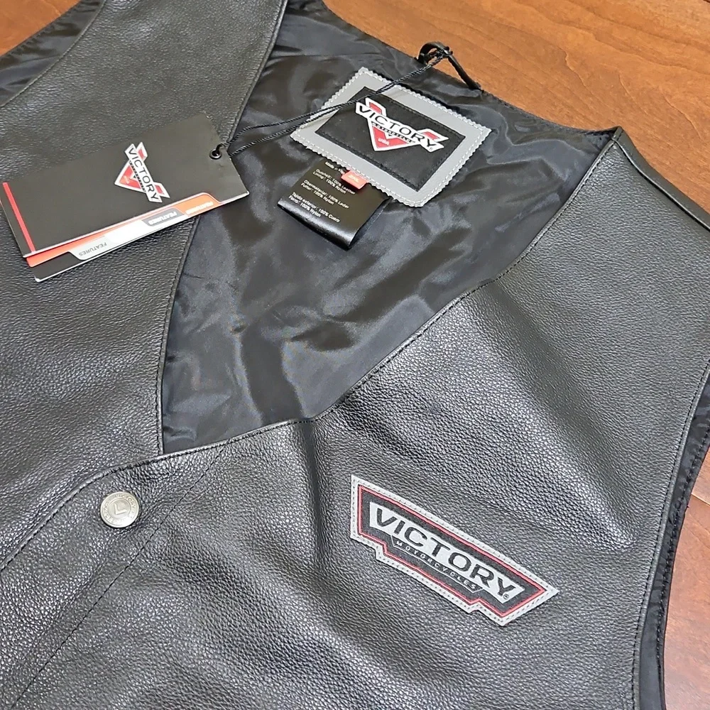 Victory Leather Vest - Picture 3 of 6